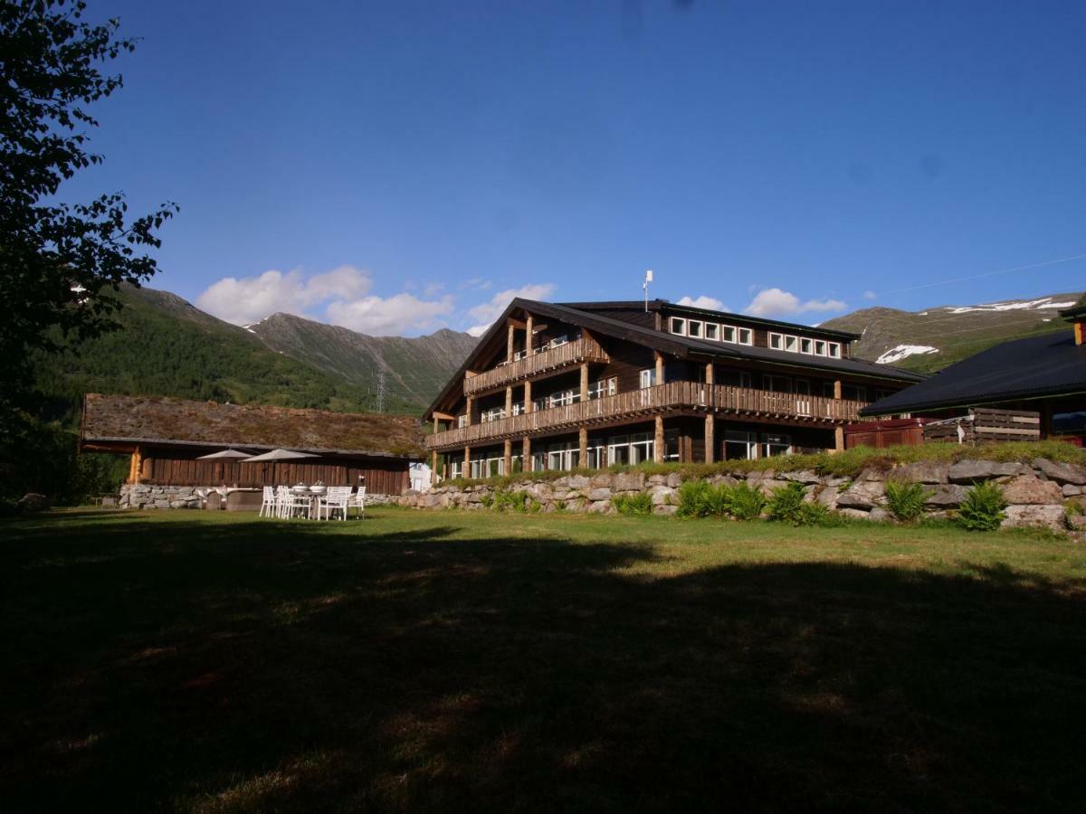 Blatind Boutique Hotel Stordal Exterior foto